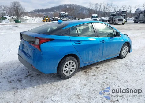 2021 Toyota Prius L Eco z USA, uszkodzony, nr VIN JTDKAMFU5M3141156